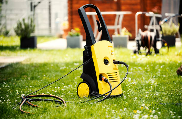 Animal Enclosure Cleaning in Pueblo West, CO